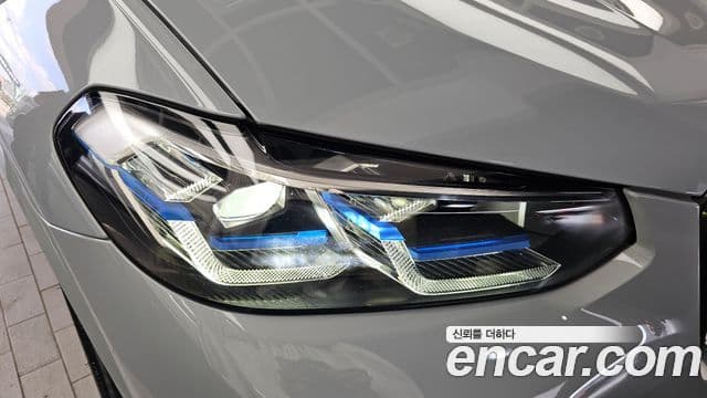 BMW X4 2022 — Photo 2/33