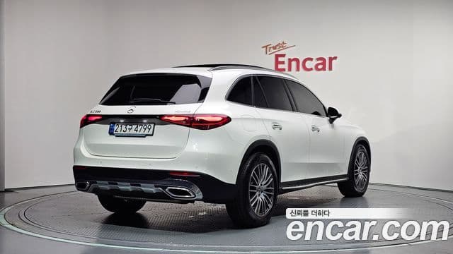 Mercedes-Benz GLC-Class 2024 — фото 2 из 20
