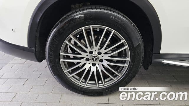 Mercedes-Benz GLC-Class 2024 — ფოტო 5/20
