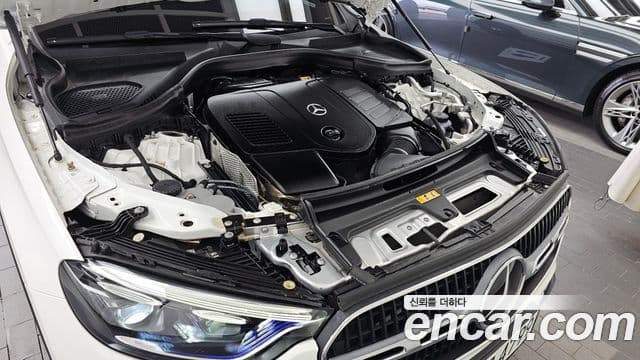 Mercedes-Benz GLC-Class 2024 — ფოტო 6/20