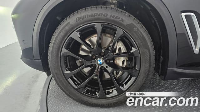 BMW X5 2021 — Şəkil 9/20