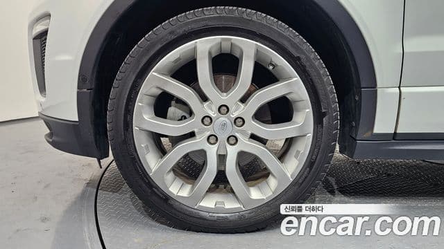 Land Rover Range Rover Evoque 2019 — Şəkil 5/20