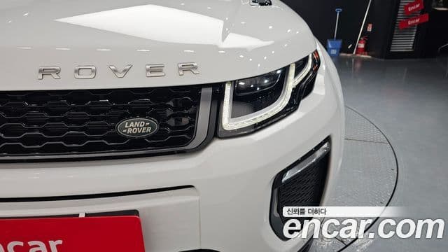 Land Rover Range Rover Evoque 2019 — Şəkil 32/32