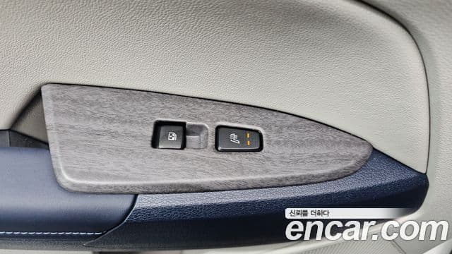 Kia Sportage 2024 — Photo 2/31