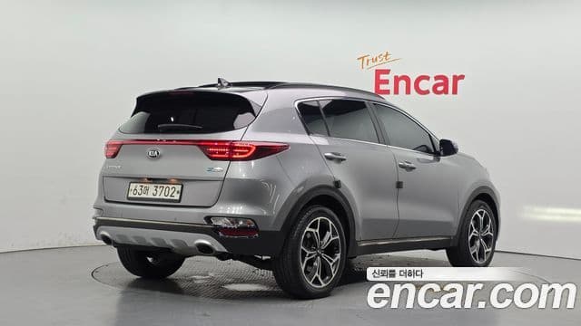 Kia Sportage The Bold 2019 — ფოტო 2/20