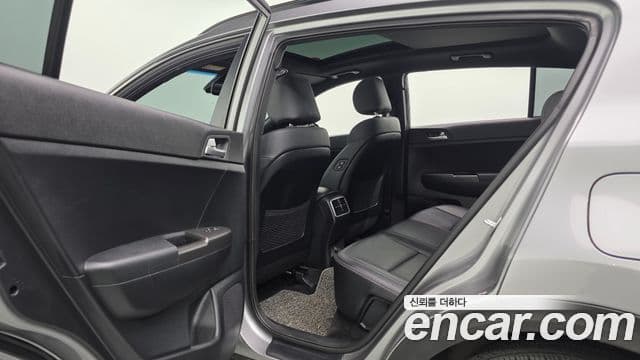 Kia Sportage The Bold 2019 — Şəkil 29/31