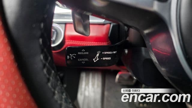Porsche Panamera 2019 — Photo 13/38