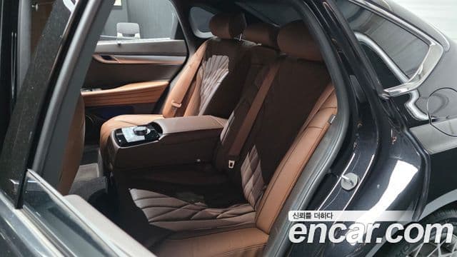 Genesis G80 2023 — ფოტო 22/33