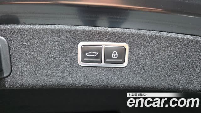 Genesis G80 2023 — ფოტო 8/33