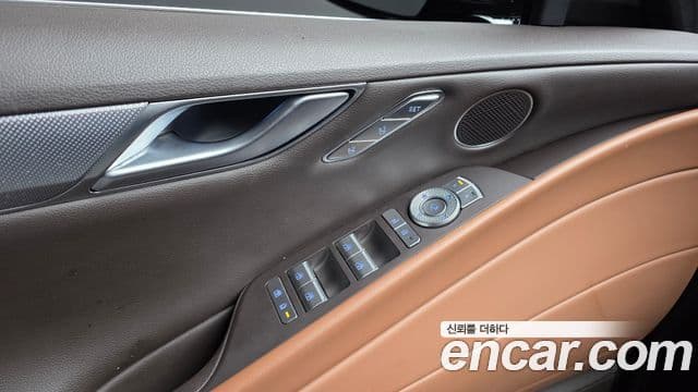 Genesis G80 2023 — ფოტო 15/33