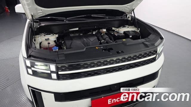 Hyundai Santa Fe 2023 — Photo 16/20