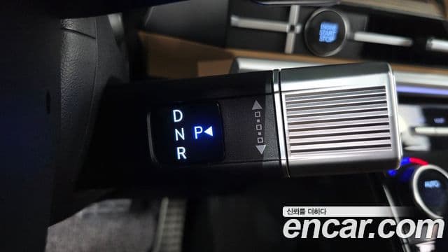 Hyundai Santa Fe 2023 — Photo 9/20