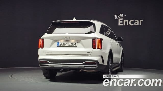 Kia Sorento 2023 — Şəkil 4/20