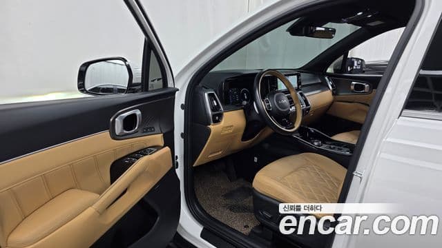 Kia Sorento 2023 — Şəkil 10/20