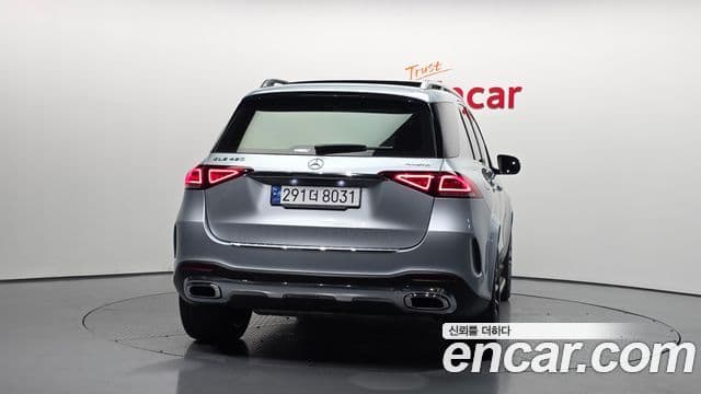 Mercedes-Benz GLE-Class 2023 — Şəkil 13/20