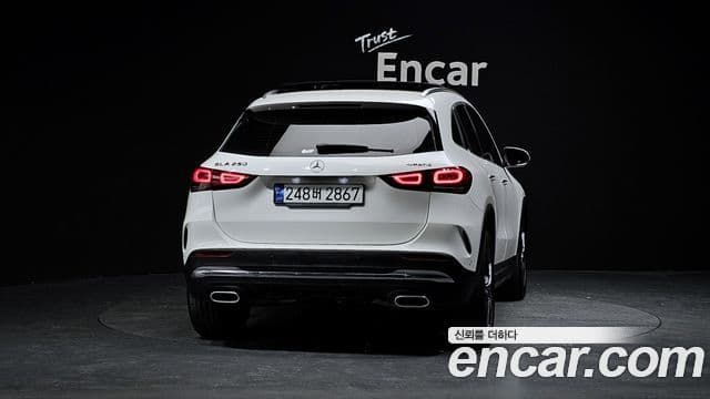 Mercedes-Benz GLA-Class 2023 — Şəkil 4/20