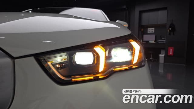 BMW 5 Series 2025 — Photo 14/33