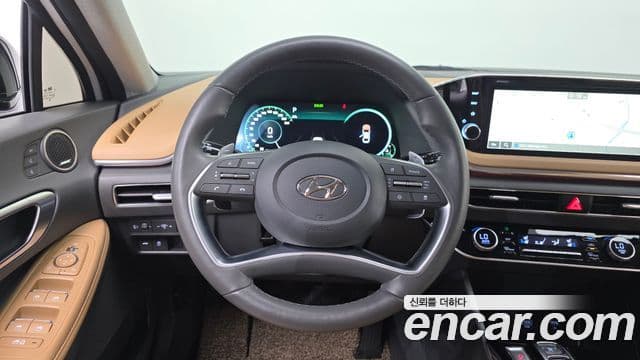 Hyundai Sonata 2021 — фото 17 из 20