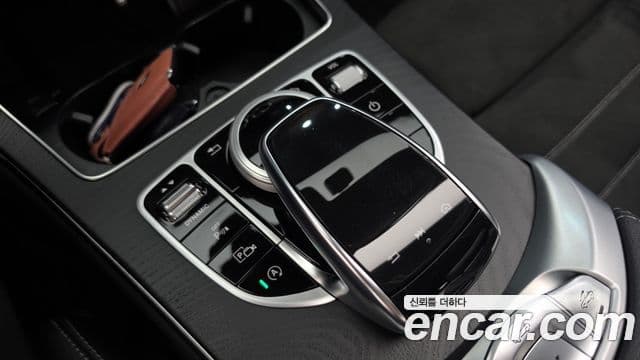 Mercedes-Benz C-Class 2022 — Фото 19/20