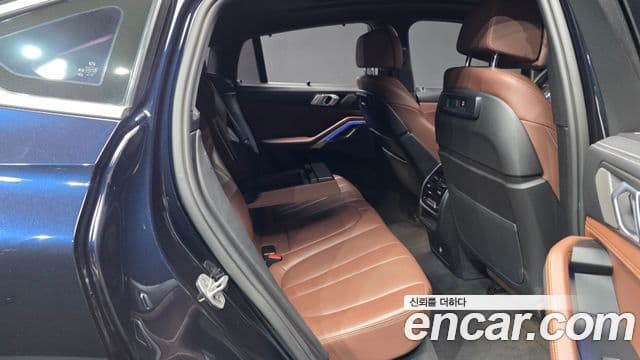 BMW X6 2021 — ფოტო 12/20