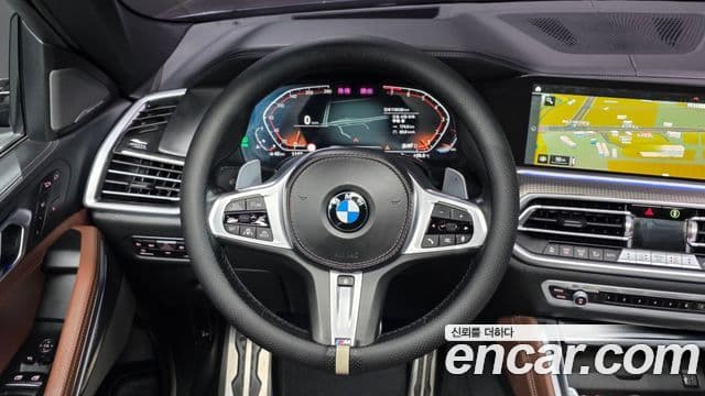 BMW X6 2021 — ფოტო 13/20