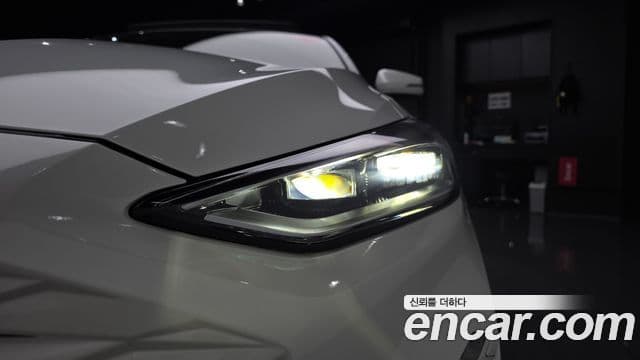Kia K8 2022 — Şəkil 23/33