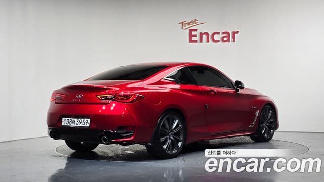 Infiniti Q60 2018 — ფოტო 2/20