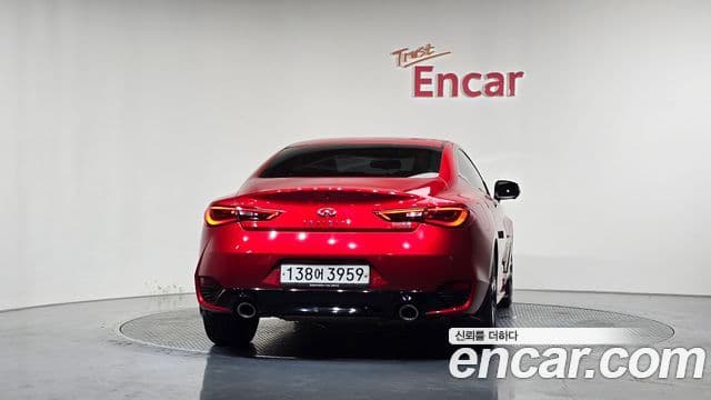 Infiniti Q60 2018 — ფოტო 4/20
