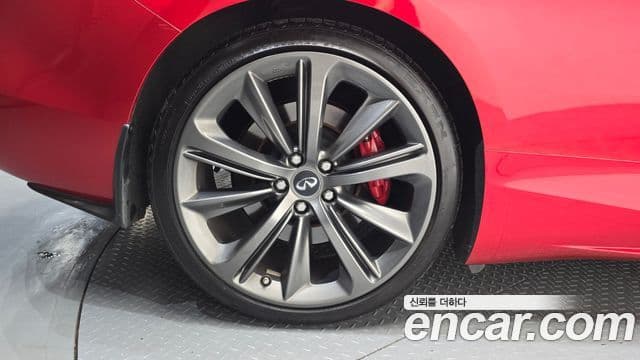 Infiniti Q60 2018 — ფოტო 5/20