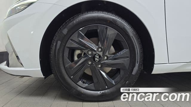 Hyundai Avante 2022 — Şəkil 5/20