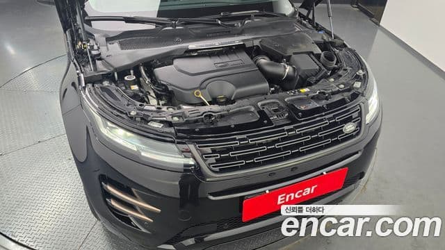 Land Rover Range Rover Evoque 2025 — ფოტო 6/20