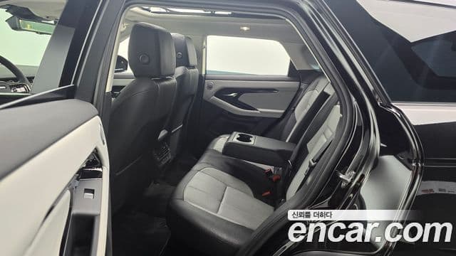 Land Rover Range Rover Evoque 2025 — ფოტო 12/20