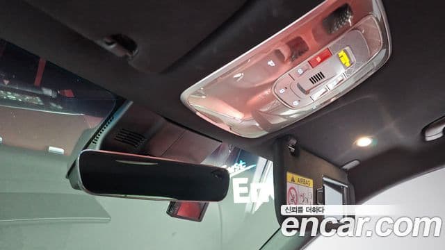 Genesis GV70 2022 — ფოტო 29/30