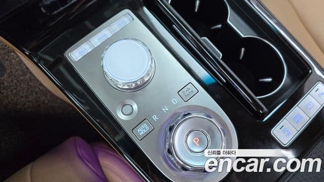 Genesis G80 2024 — Şəkil 35/36