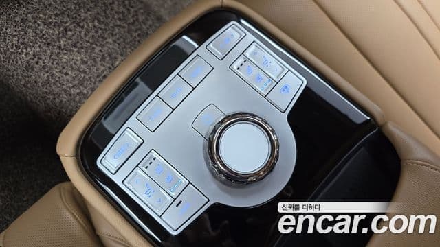 Genesis G80 2024 — Şəkil 17/36