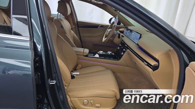 Genesis G80 2024 — Şəkil 13/36