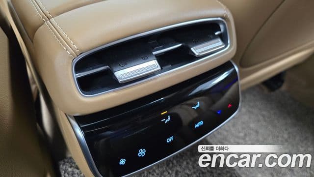 Genesis G80 2024 — Şəkil 28/36