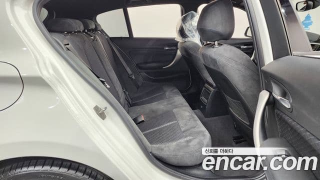 BMW 1 Series 2018 — ფოტო 12/20