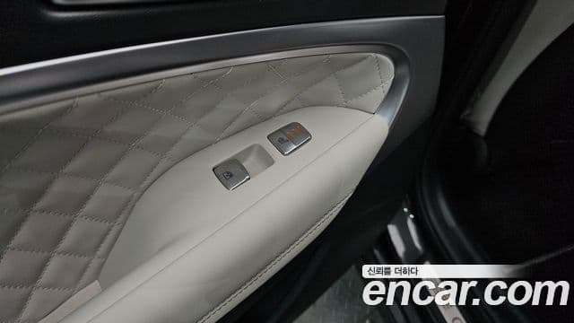 Genesis G70 2025 — Şəkil 20/33
