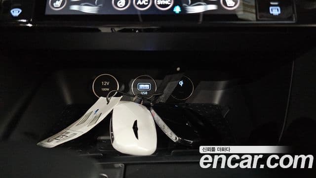 Genesis G70 2025 — Şəkil 2/33