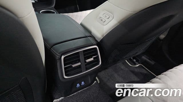 Genesis G70 2025 — Şəkil 14/33