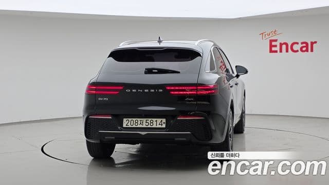 Genesis GV70 2021 — Şəkil 4/20