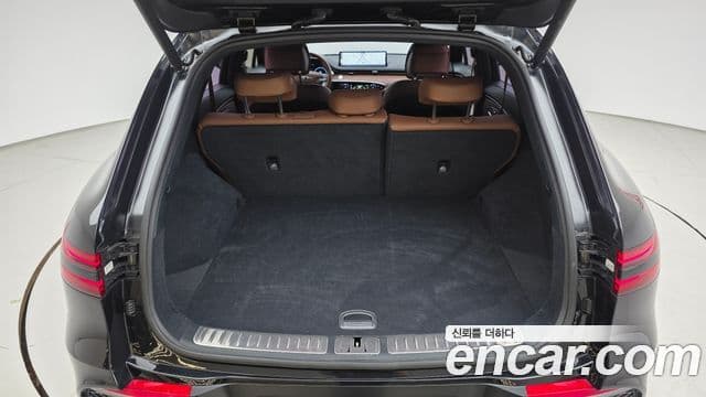 Genesis GV70 2021 — фото 20 из 20