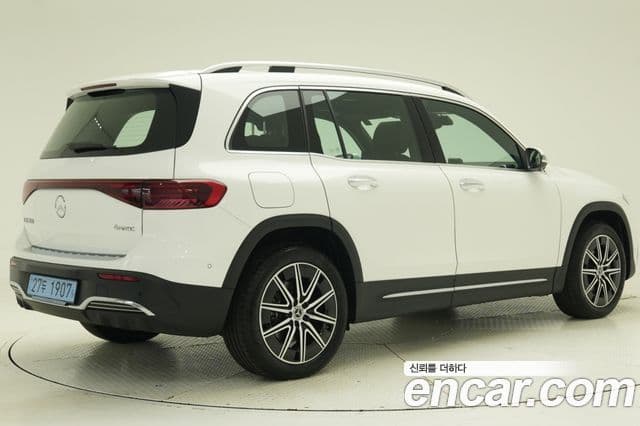 Mercedes-Benz EQB 2025 — ფოტო 6/20
