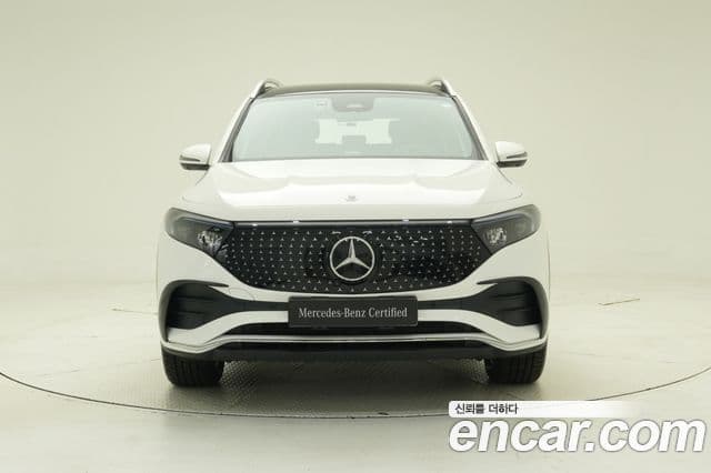 Mercedes-Benz EQB 2025 — ფოტო 10/20