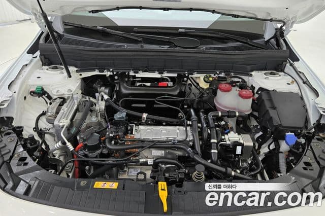 Mercedes-Benz EQB 2025 — ფოტო 7/20