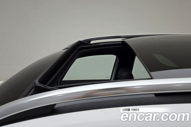 Mercedes-Benz EQB 2025 — ფოტო 9/20