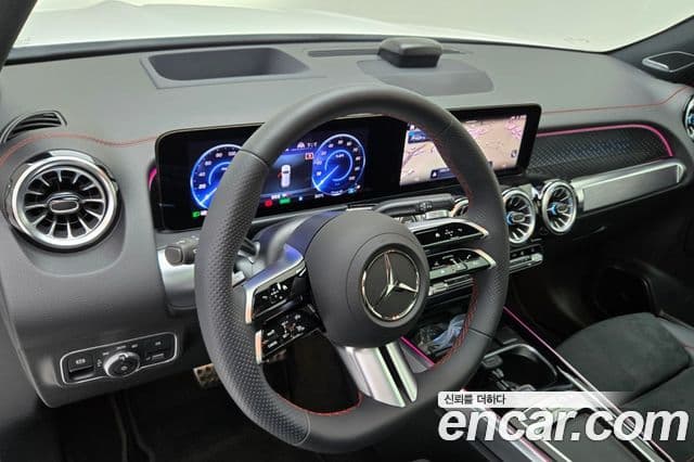 Mercedes-Benz EQB 2025 — ფოტო 12/20