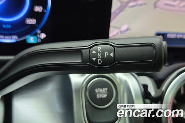 Mercedes-Benz EQB 2025 — ფოტო 5/20