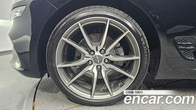 Genesis G70 2021 — ფოტო 5/20